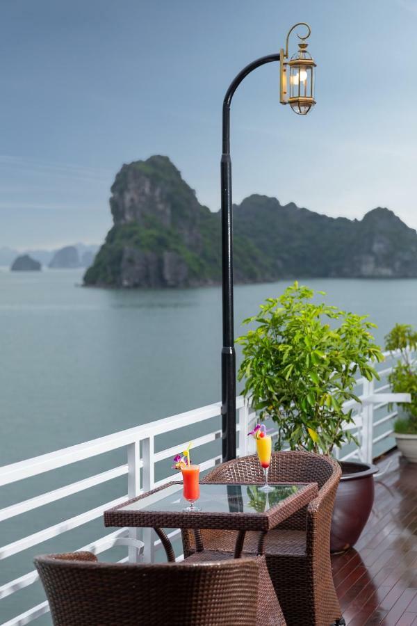 Huong Hai Sealife Cruise Ha Long Eksteriør billede