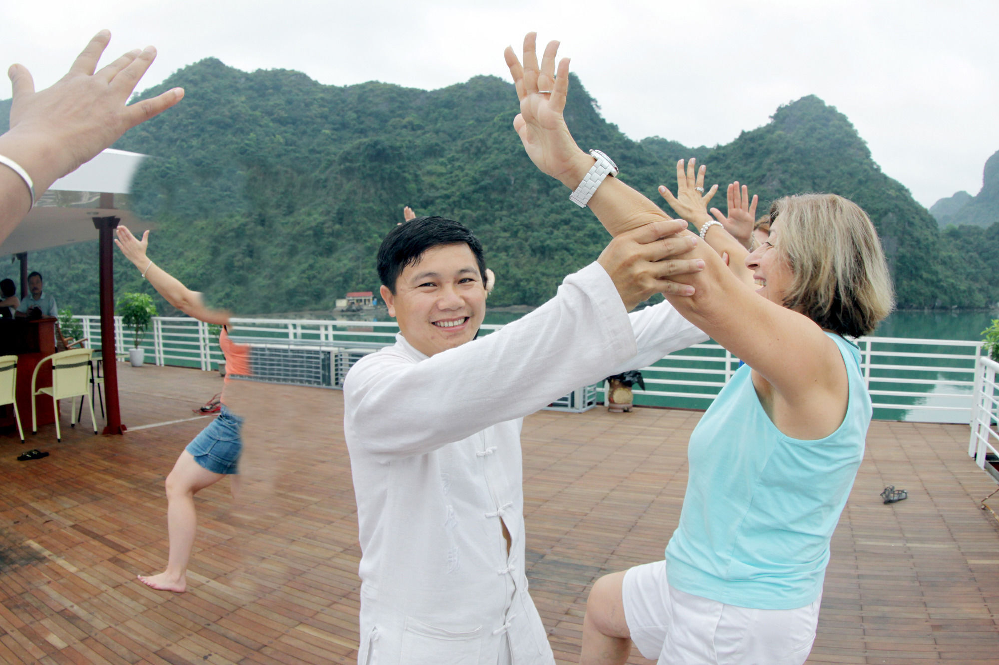 Huong Hai Sealife Cruise Ha Long Eksteriør billede